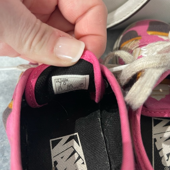 Toddler Cupcake Vans - Picture 4 of 4